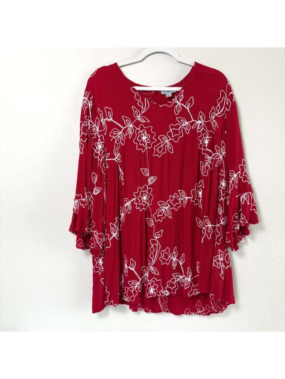 Catherines Embroidered Gauze‎ Top Petite 2XWP Red White Floral 3/4 Bell Sleeve